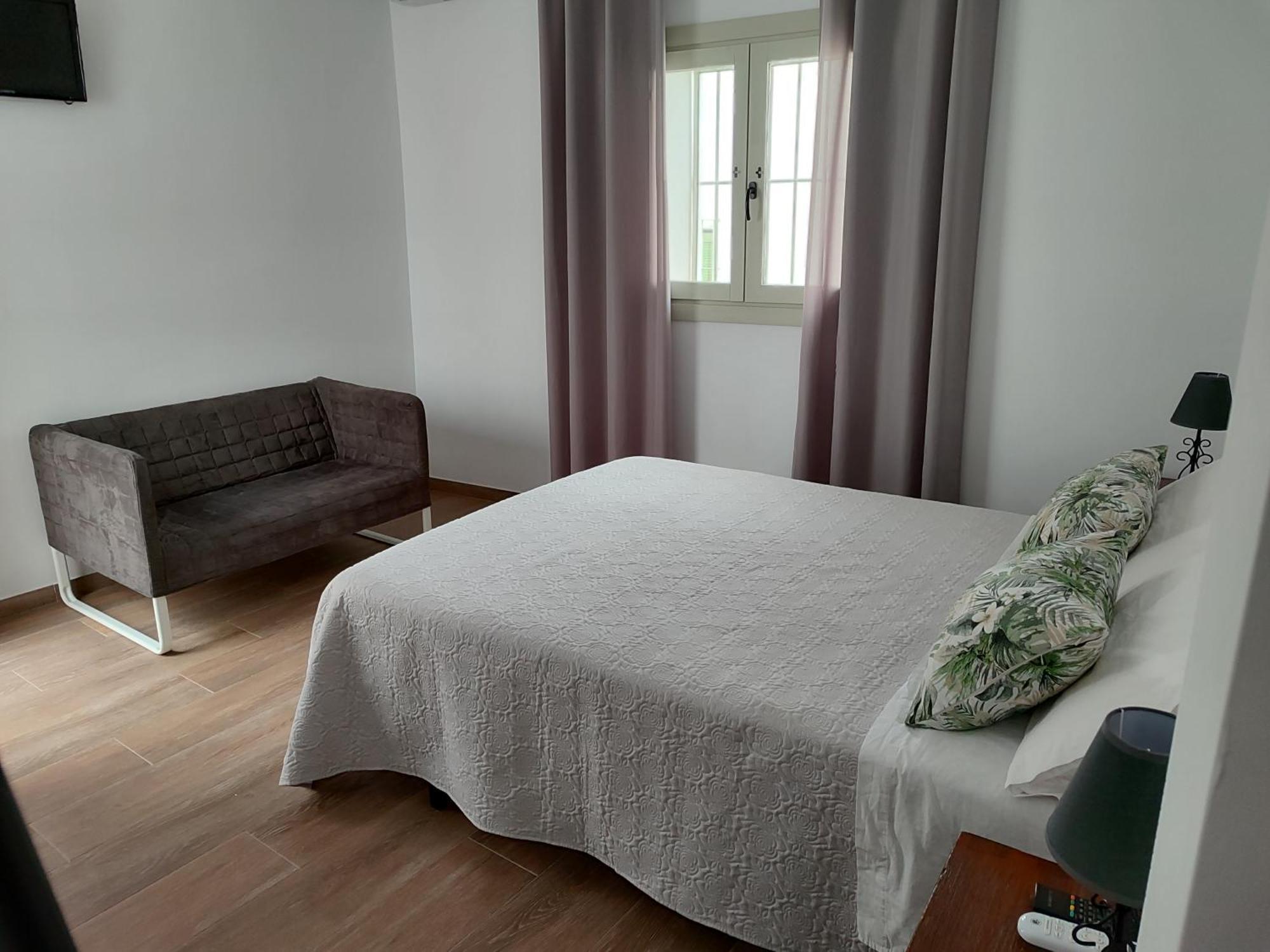 Casa Duplex En El Centro Leilighet Carmona  Eksteriør bilde